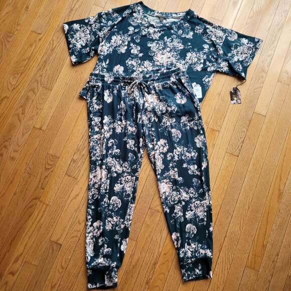 NWT Midnight Bakery 2-Piece Floral Print Alexis Women's Pajama Set L & XL - Picture 4 of 13